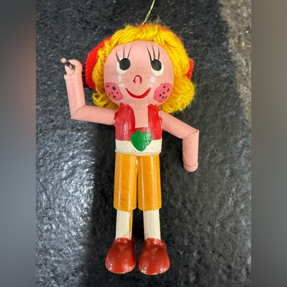 3 Vintage Wooden Doll Holiday Christmas Ornaments Made in Taiwan - Picture 10 of 14